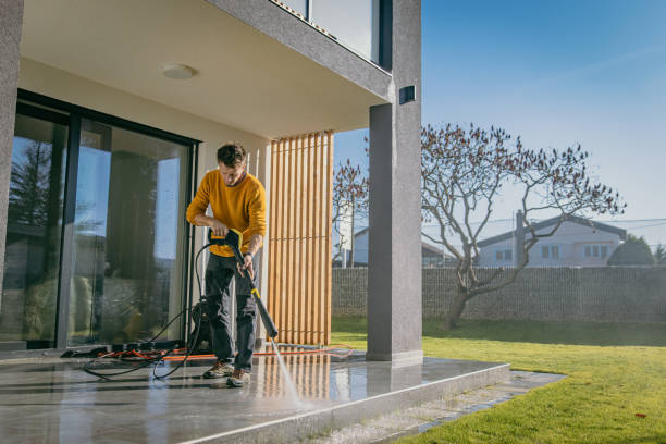 Animal Enclosure Cleaning in Rosanky, TX